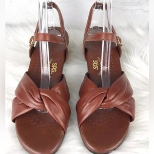 SAS Tripad Comfort Sandals Size 9.5 Narrow Brown Adjustable Ankle Block Heel